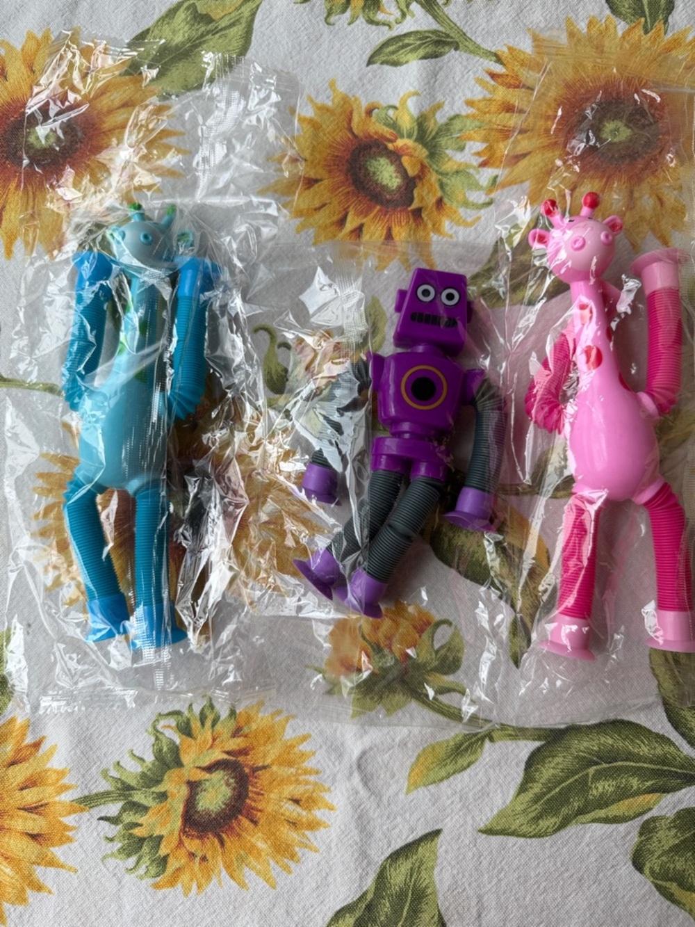 🦒 🤖🦒 Kids Stretchy Bendy Toy 🦒🤖🦒 NWOT 🦒🤖🦒